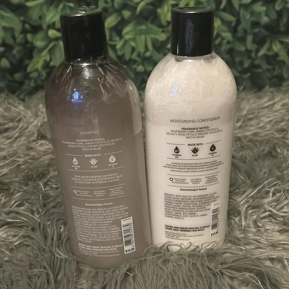 NWTs BATH & Body Works INTO THE NIGHT Shampoo & Conditioner 16oz BUNDLE of 2 - Picture 4 of 7